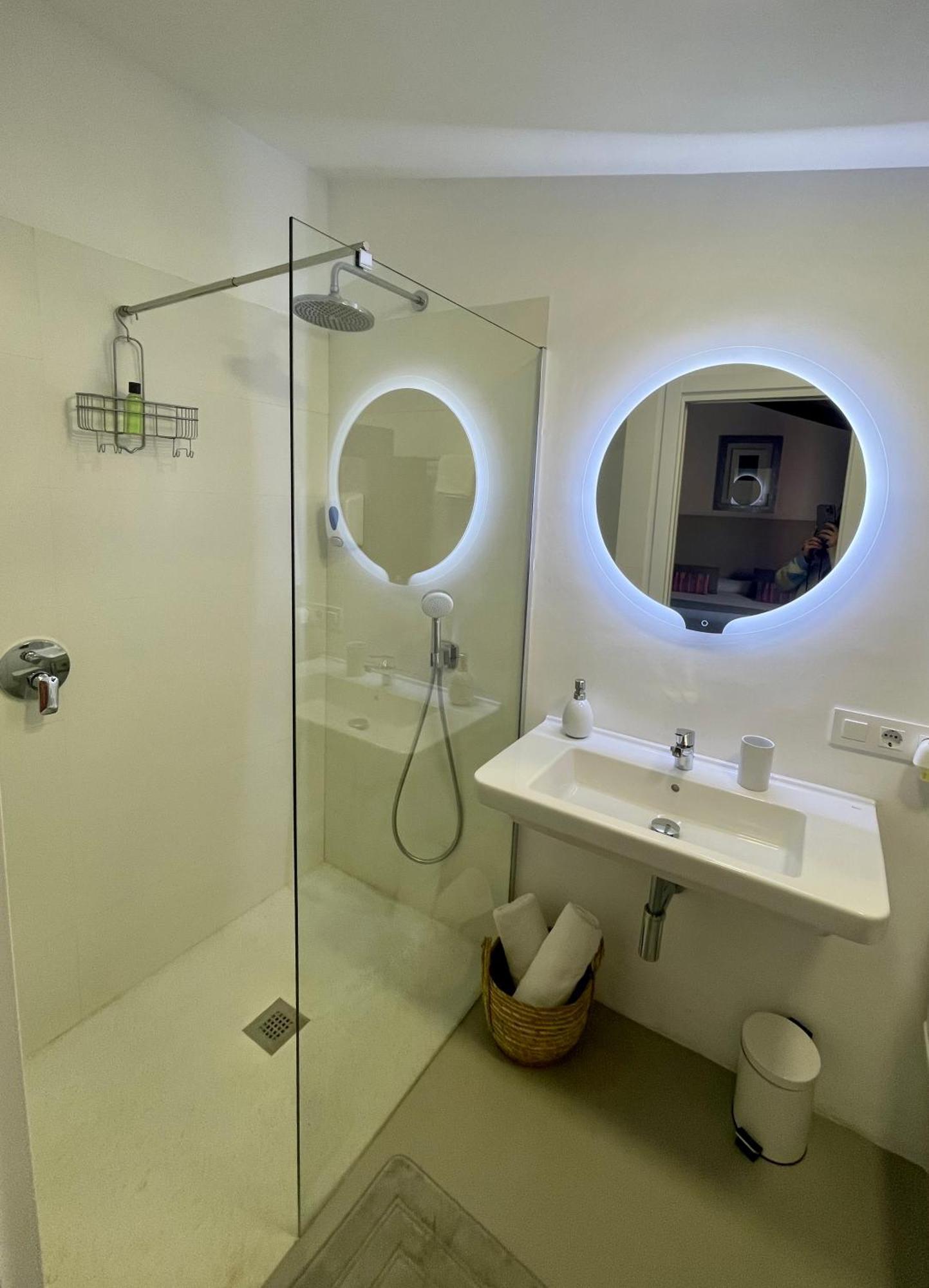 Ti Guest house Alaro
